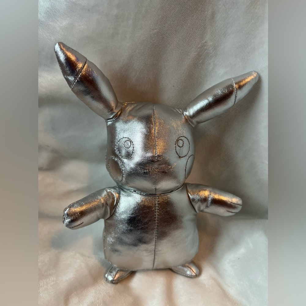 Pokemon Exclusive 9" Silver Pikachu Plush 25th Anniversary Celebration Toy